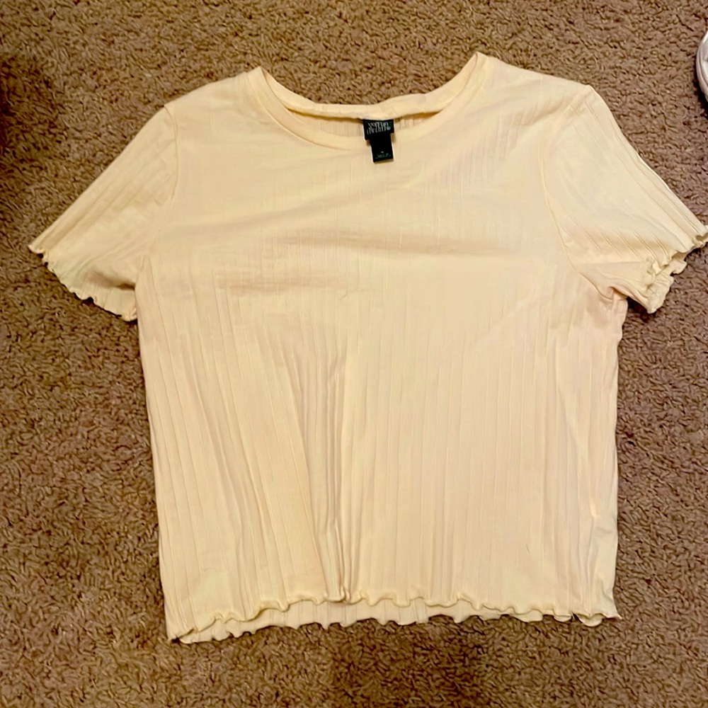 Bought a year ago and wore once good condition